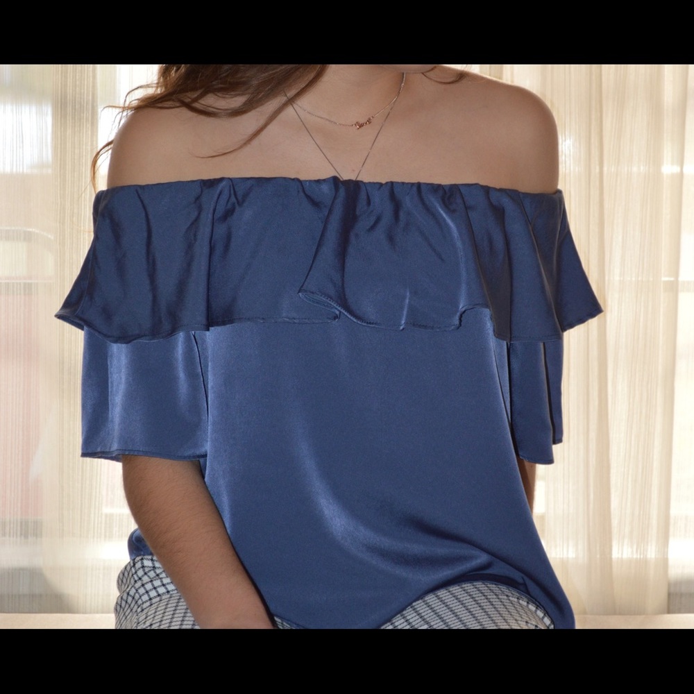 Top - Picture 3 of 4